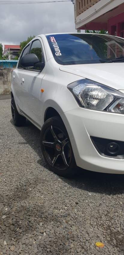 Nissan datsun go - 3 - Family Cars  on Aster Vender