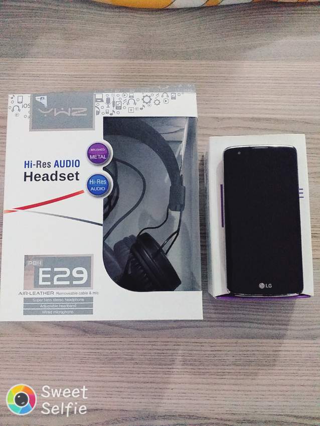 Lg k8 + headset  - 3 - Android Phones  on Aster Vender