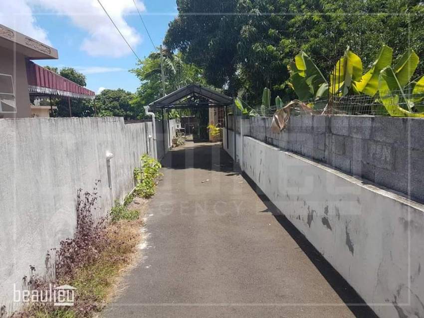 House for sale in Petit Raffray - 16 - House  on Aster Vender