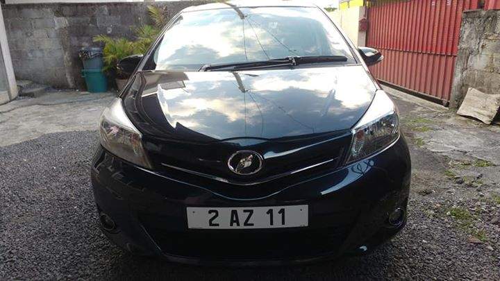 Toyota Vitz - 3 - Compact cars  on Aster Vender
