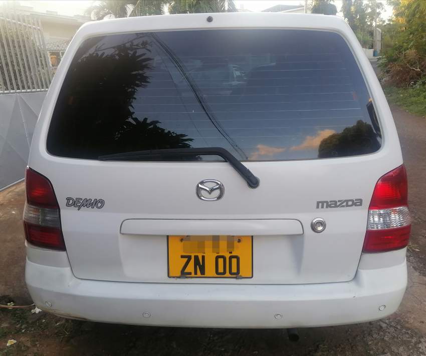 Mazda Demio  - 6 - Compact cars  on Aster Vender