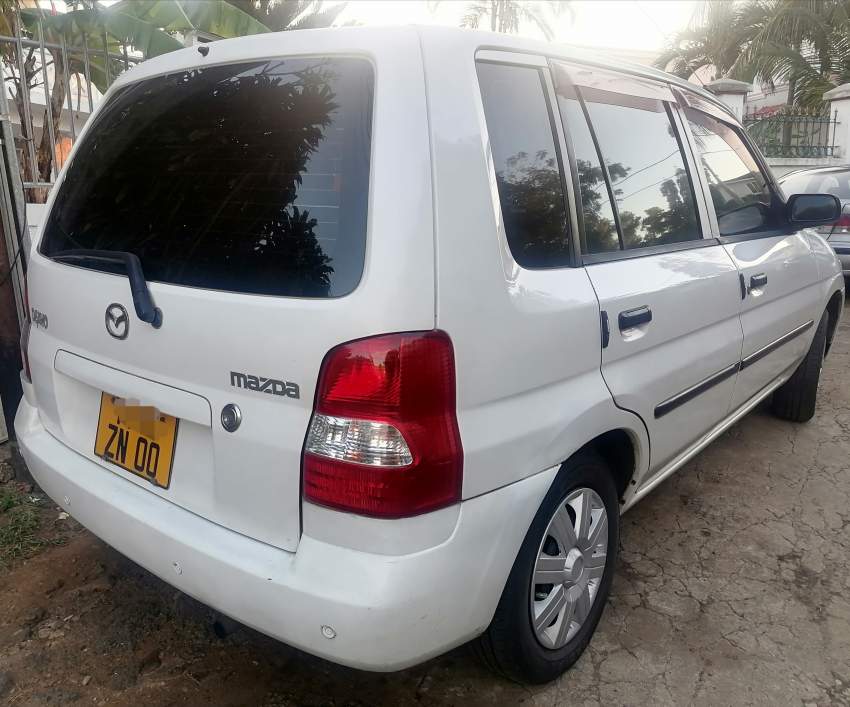 Mazda Demio  - 3 - Compact cars  on Aster Vender