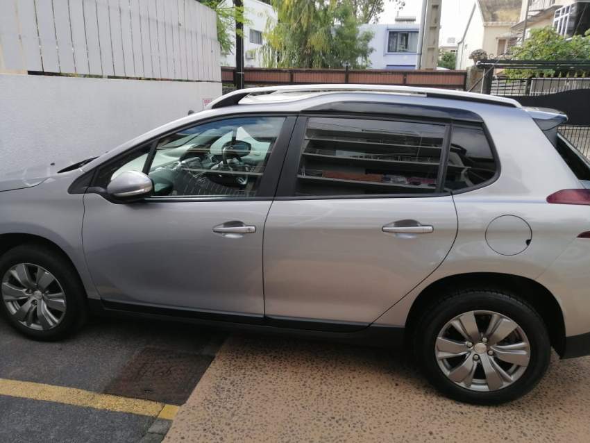 Peugeot 2008 - 7 - SUV Cars  on Aster Vender