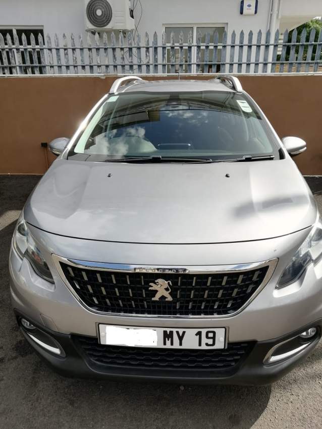 Peugeot 2008 - 1 - SUV Cars  on Aster Vender