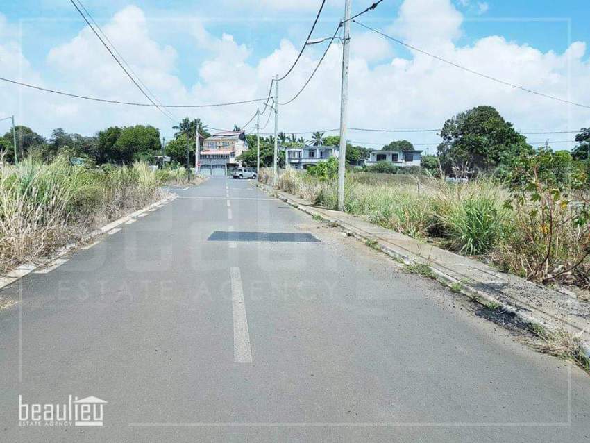 7 Residential land, in Poudre D’Or Hamlet - 1 - Land  on Aster Vender