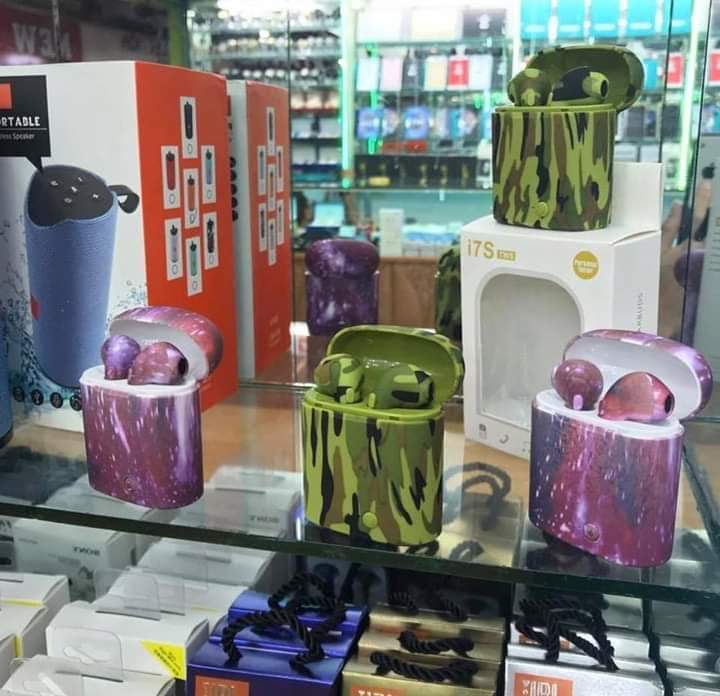 airpod  - 0 - Mobile holders  on Aster Vender