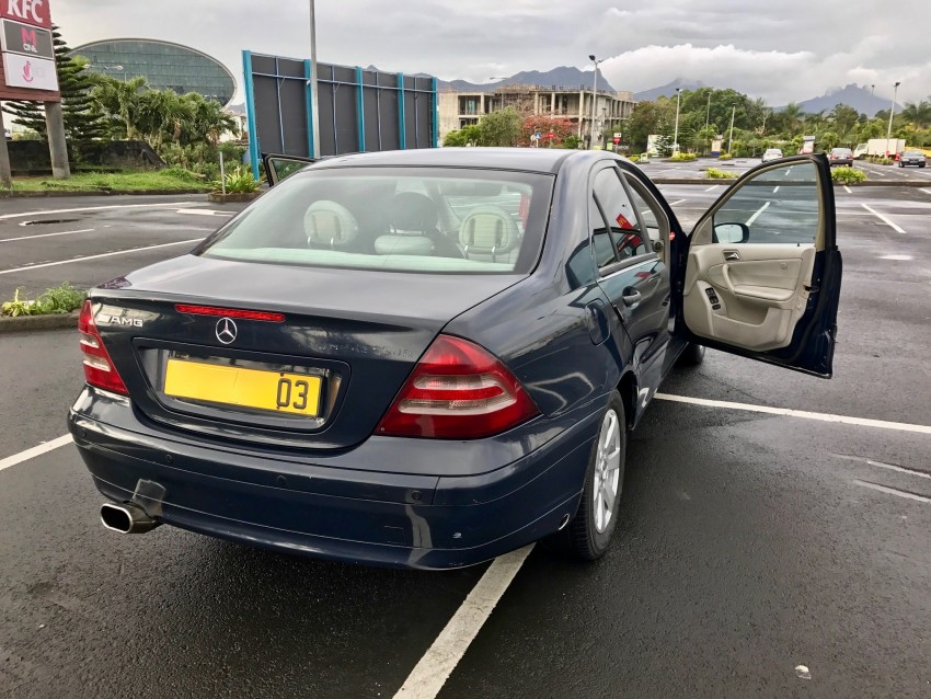 mercedes benz C180 kompressor  - 0 - Family Cars  on Aster Vender