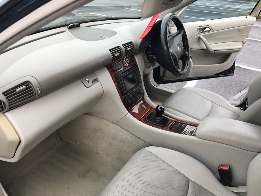 mercedes benz C180 kompressor  - 4 - Family Cars  on Aster Vender