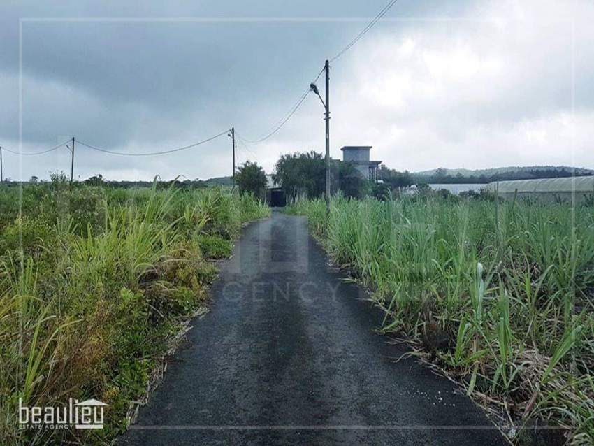 Residential land of 18.64 perches in Camp Thorel - 1 - Land  on Aster Vender