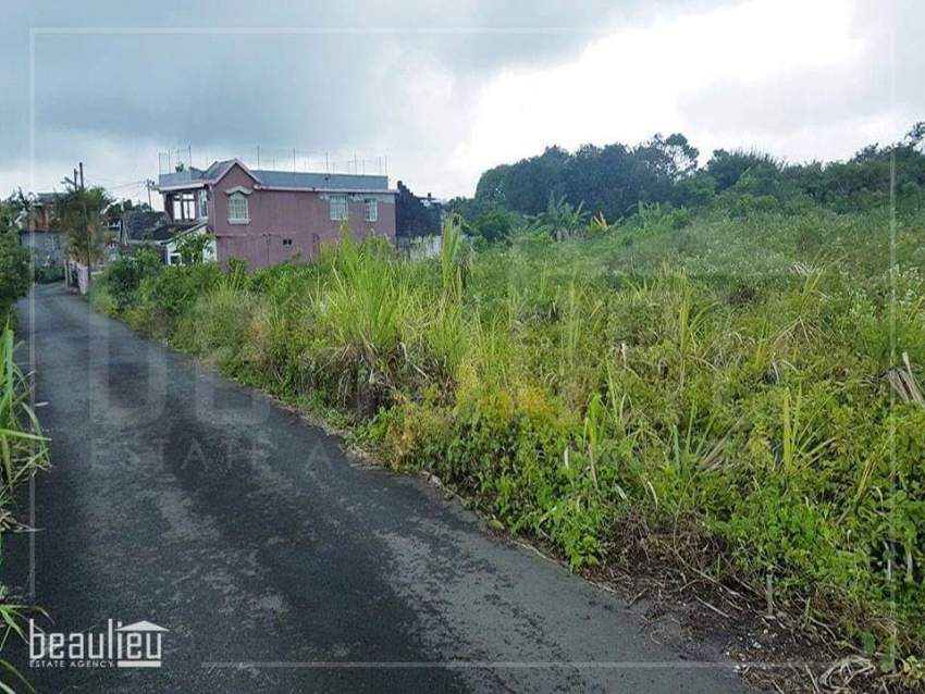 Residential land of 18.64 perches in Camp Thorel - 2 - Land  on Aster Vender