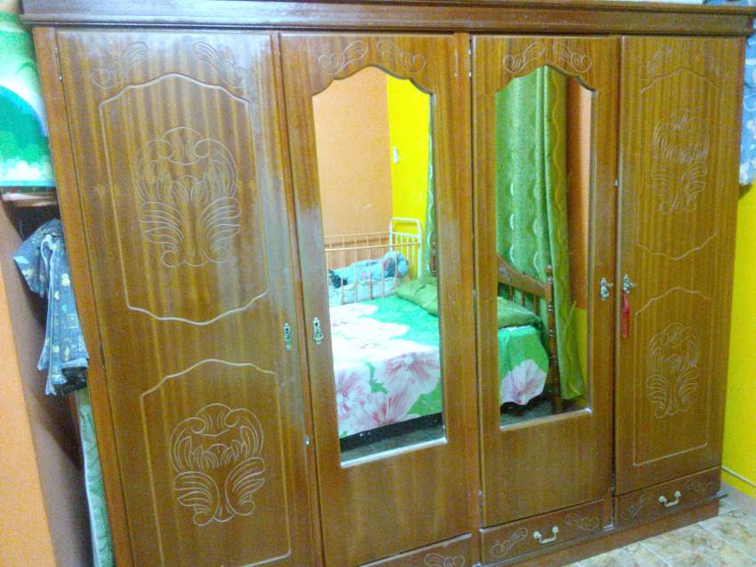 Armoire 4 bat + lit double - 0 - Bedroom Furnitures  on Aster Vender