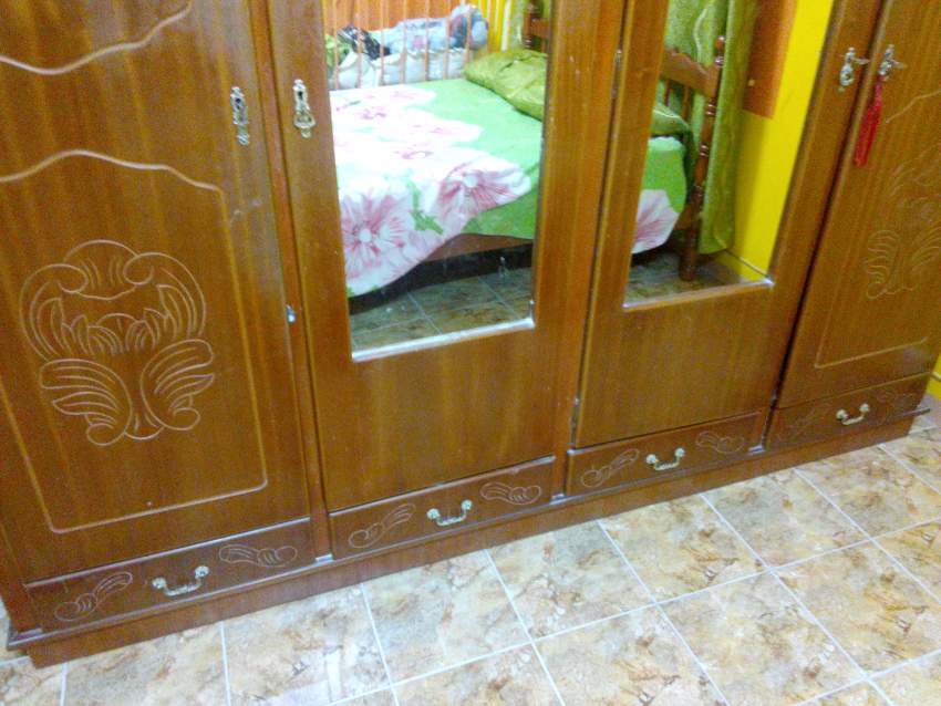 Armoire 4 bat + lit double - 6 - Bedroom Furnitures  on Aster Vender