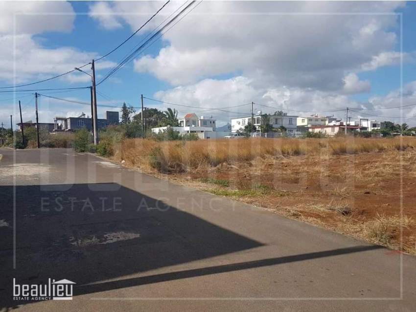 Two plots of 11 perches for sale in Albion Aster Vender Land