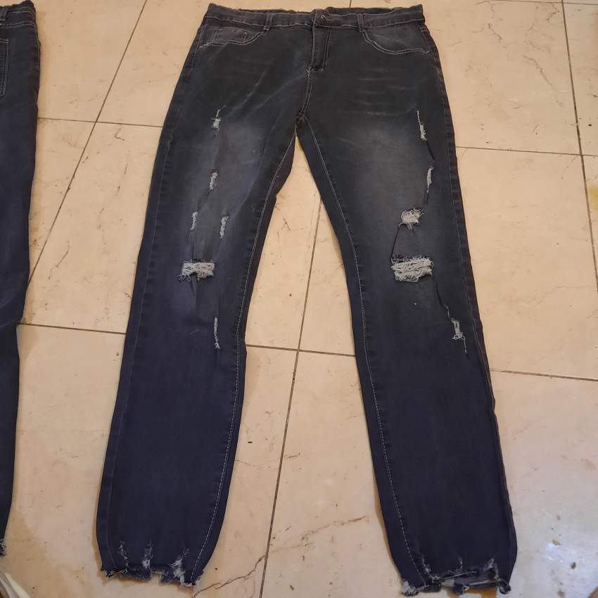 Black Denim Jeans Nibblings (Dechirure) Size 34, 36 & 38 - 2 - Pants (Men)  on Aster Vender