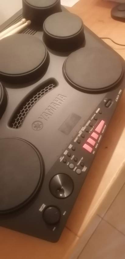 DIGITAL DRUMS - YAMAHA - 0 - Electric drums  on Aster Vender