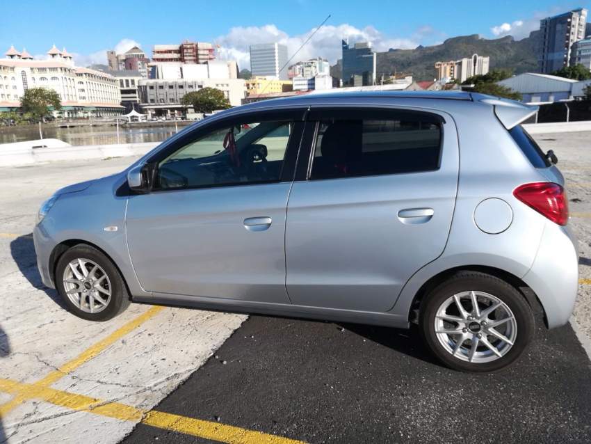 Mitsubishi Mirage Yr 2014 - 3 - Compact cars  on Aster Vender