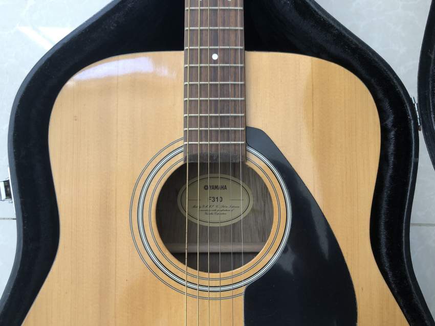 Yamaha Guitar F310 with Accessories at AsterVender