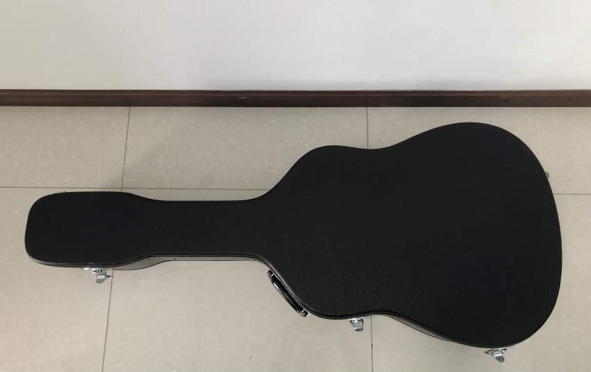 Yamaha Guitar F310 with Accessories at AsterVender