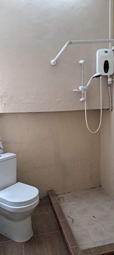 House – Rental – Curepipe – Rue Lees - 6 - House  on Aster Vender