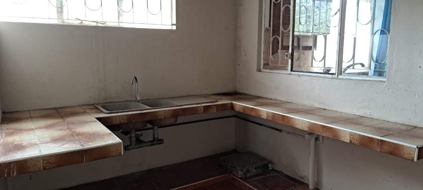 House – Rental – Curepipe – Rue Lees - 8 - House  on Aster Vender