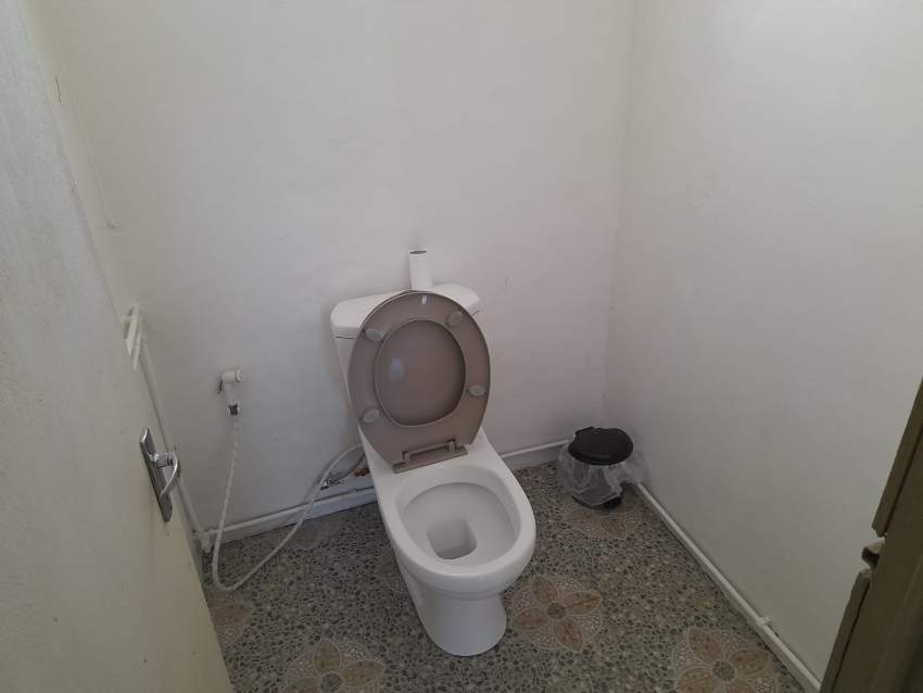 House – Rental – Long Term Only – Ideal For Office - 5 - House  on Aster Vender