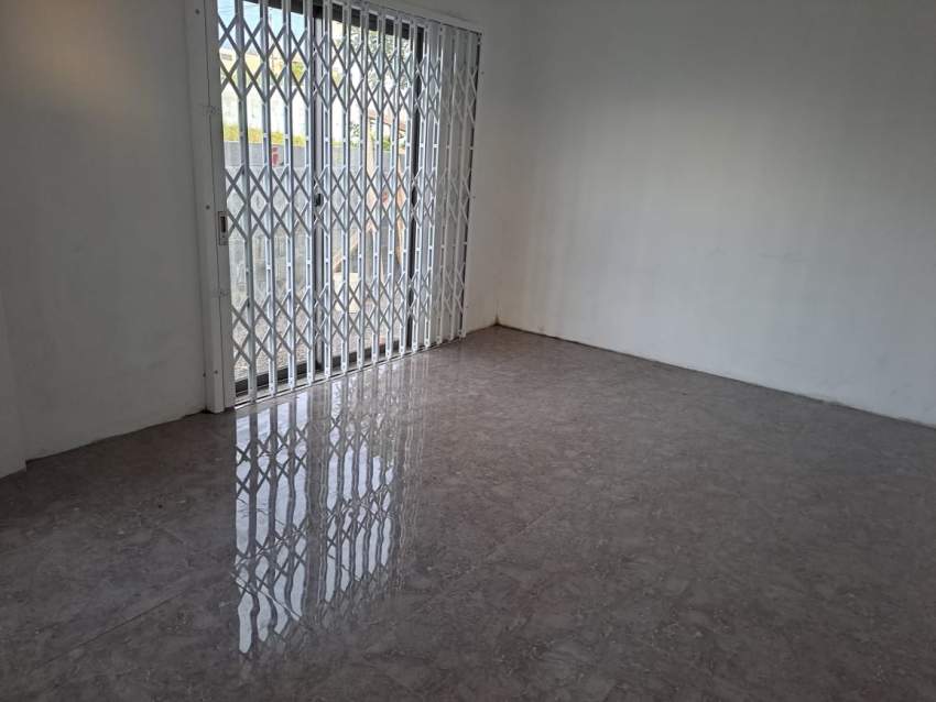 New House for RENT at  Wooton, Curepipe.  on Aster Vender