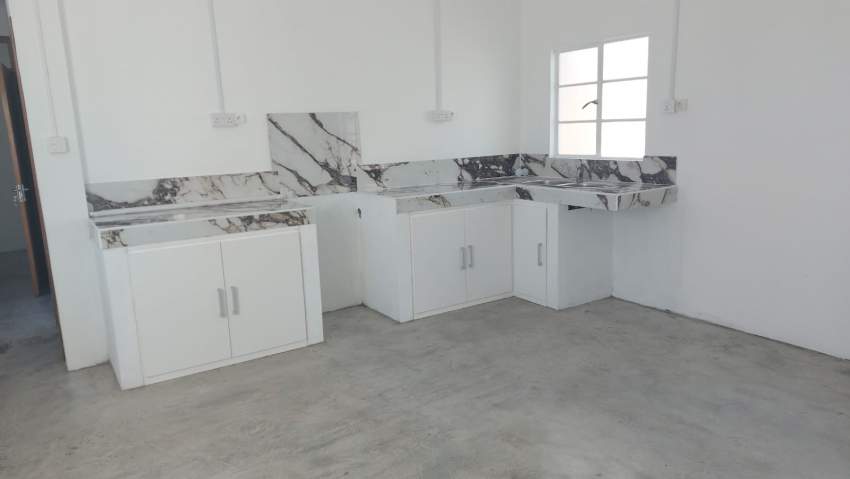 First Floor of a House for RENT – Vacoas  - 1 - Room in House  on Aster Vender