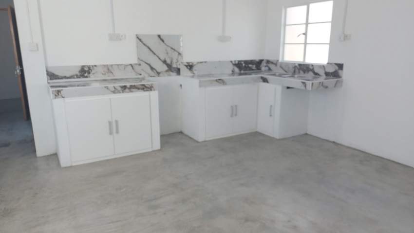 First Floor of a House for RENT – Vacoas on Aster Vender