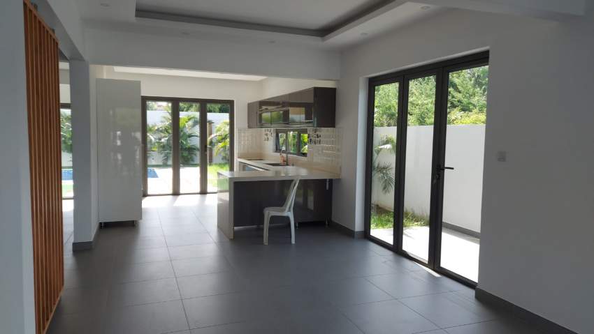 Villa Completely Modern – Sale – Bain Boeuf  on Aster Vender