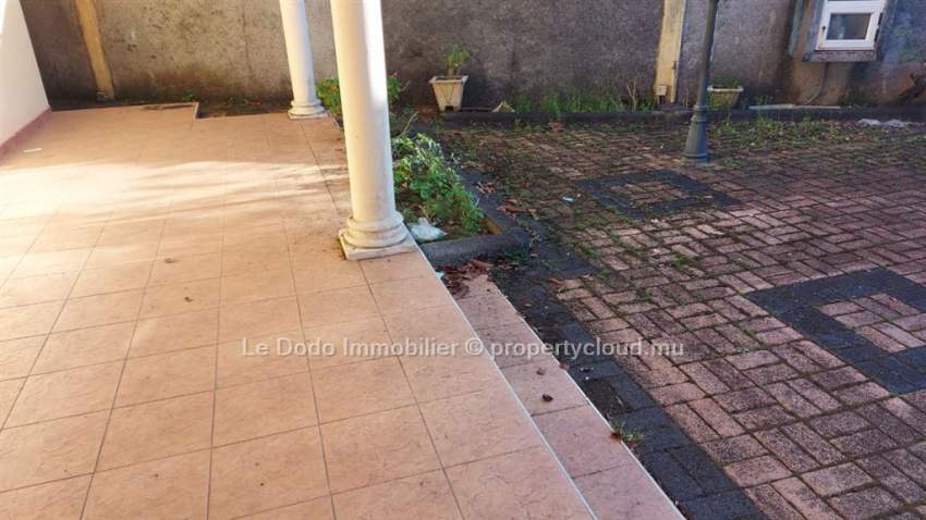 House for SALE - Curepipe - 8 - House  on Aster Vender