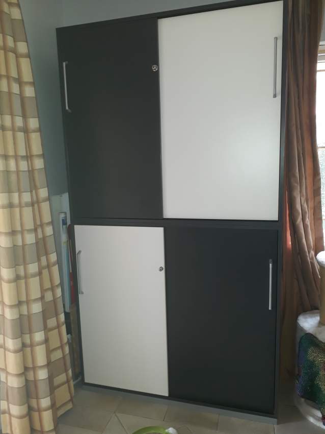 Meuble de rangement double porte 2 pièces on Aster Vender