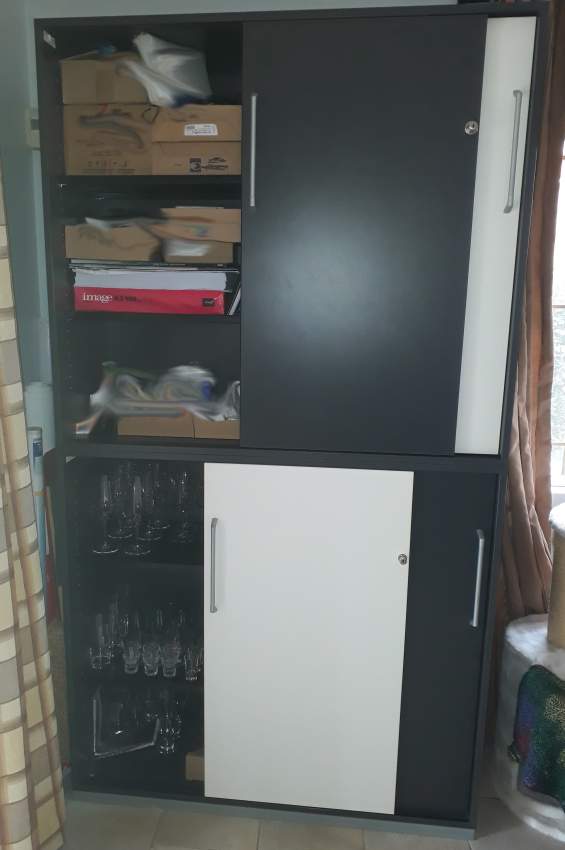 Meuble de rangement double porte 2 pièces  - 1 - Others  on Aster Vender