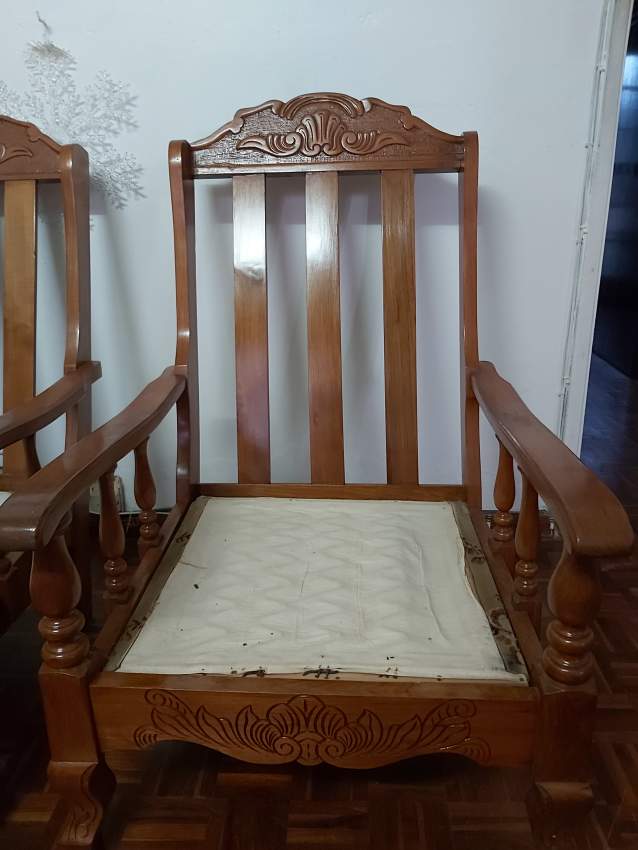  Set sofa  - 1 - Chairs  on Aster Vender