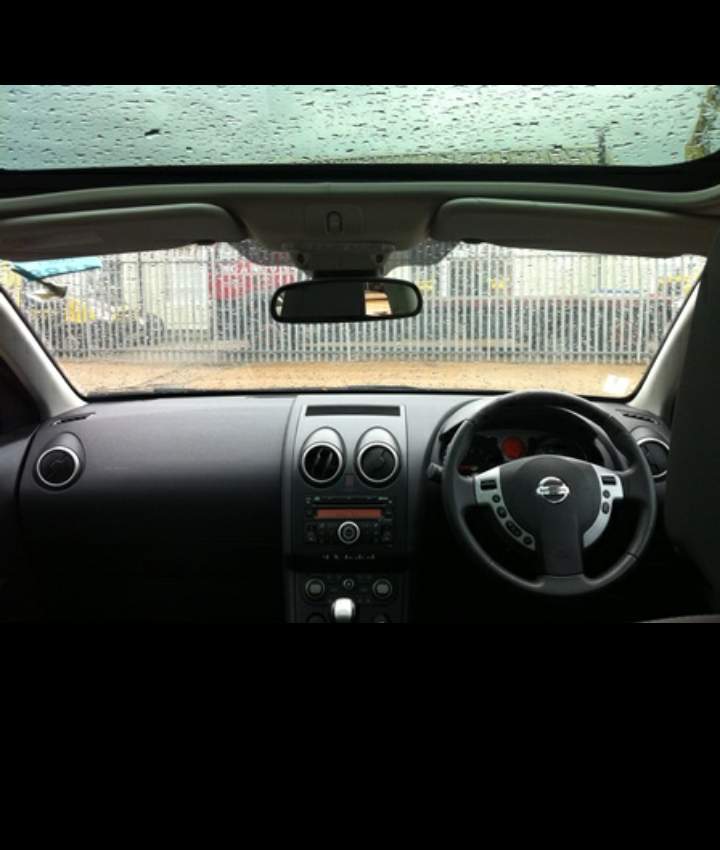 Nissan Qashqai yr 2008 - 1 - SUV Cars  on Aster Vender