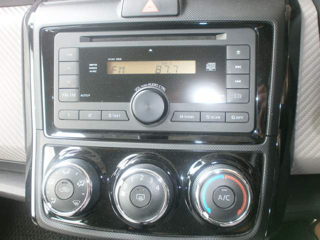 TOYOTA AXIO  - 5 - Family Cars  on Aster Vender