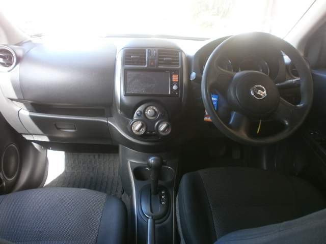 NISSAN LATIO - 2 - Family Cars  on Aster Vender