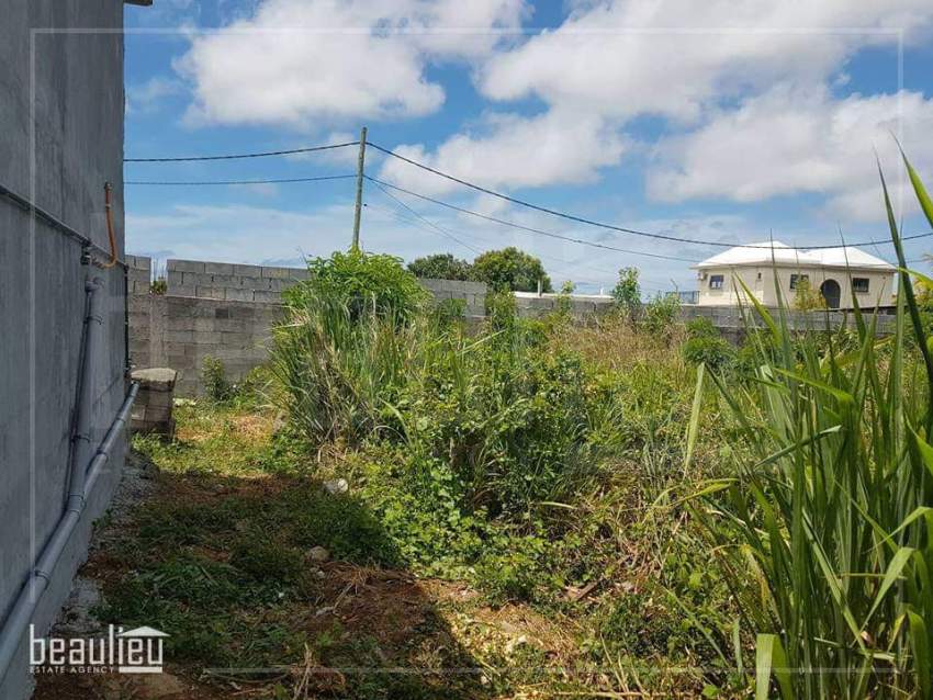 Sale of residential land of 5,5 Perches in Fond du Sac on Aster Vender