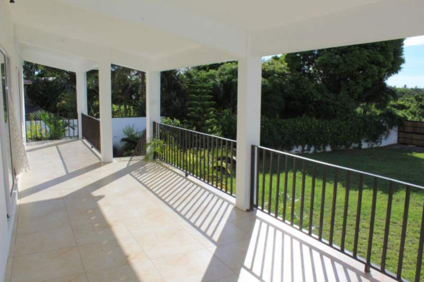  NEW SEA PROPERTY - 2 - House  on Aster Vender