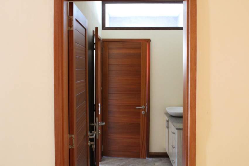  NEW SEA PROPERTY - 1 - House  on Aster Vender