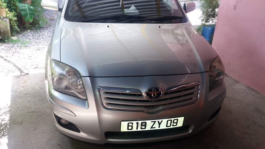Toyota Avensis yr 09 - 0 - Family Cars  on Aster Vender