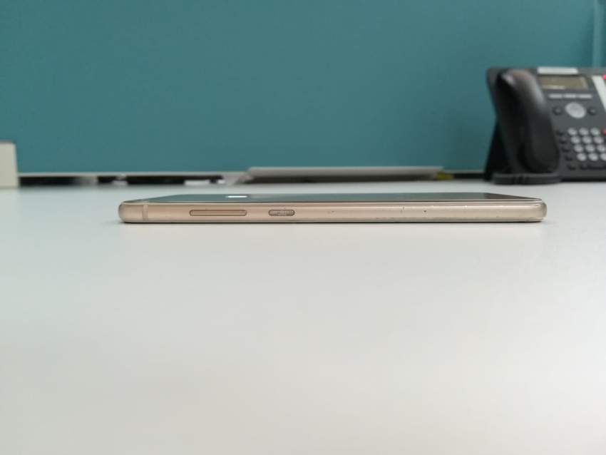 Huawei p10 lite Gold for sale - 2 - Huawei Phones  on Aster Vender