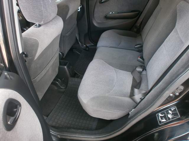 HONDA CITY  - 4 - Family Cars  on Aster Vender