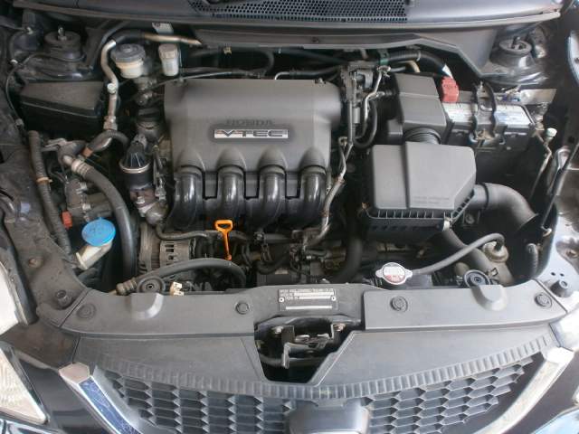 HONDA CITY  - 6 - Family Cars  on Aster Vender