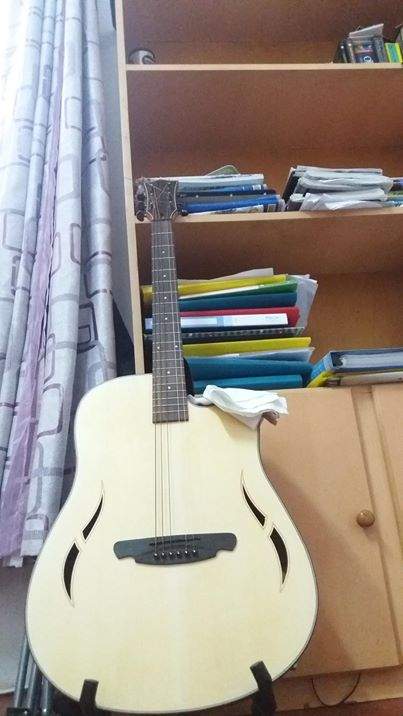 SQOE F Acoustic guitar with pickup and can be amplified. (Bag included - 1 - Accoustic guitar  on Aster Vender