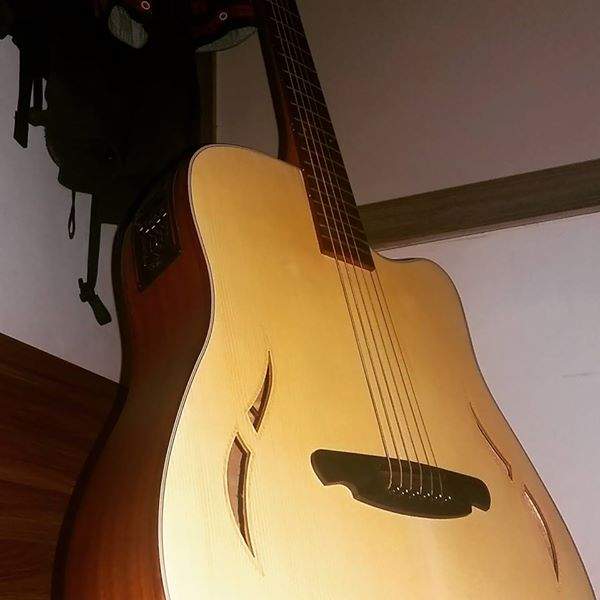 SQOE F Acoustic guitar with pickup and can be amplified. (Bag included - 2 - Accoustic guitar  on Aster Vender