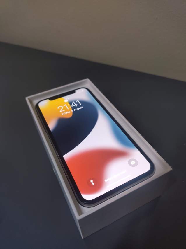 iPhone X 2656GB  - 2 - iPhones  on Aster Vender
