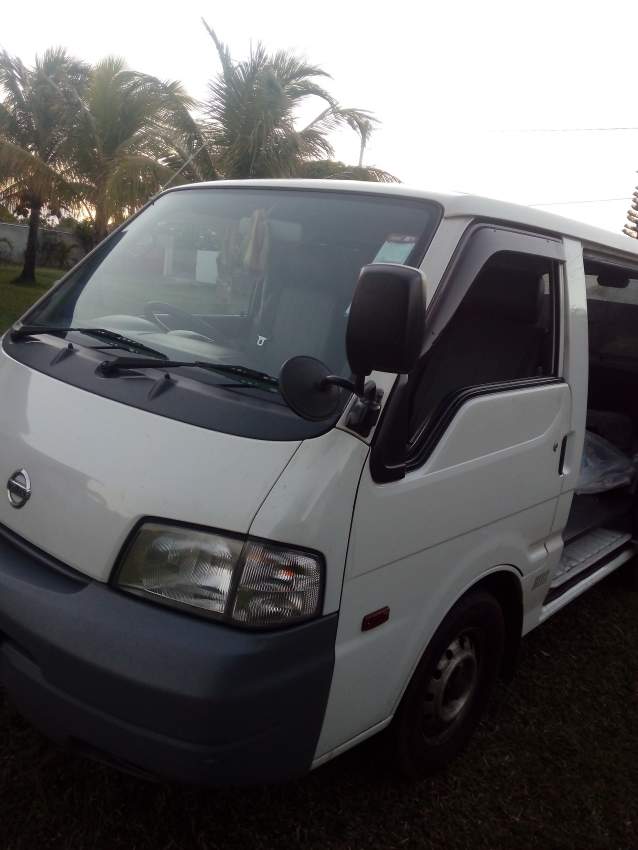 Nissan vannette diesel - 0 - Cargo Van (Delivery Van)  on Aster Vender