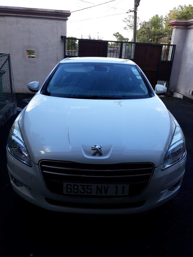 PEUGEOT 508 (manual) 1.6L (156HP) Yr NOV11 - 2 - Luxury Cars  on Aster Vender