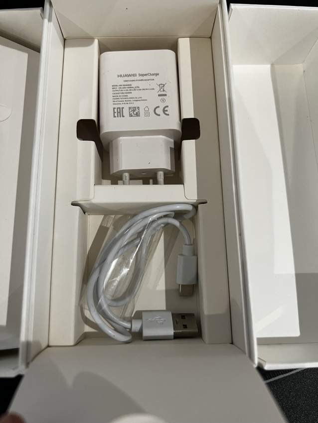 Huawei P10 dual camera - 3 - Huawei Phones  on Aster Vender