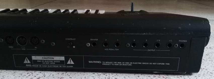 KORG M1 WORKSTATION ORIGINAL KEYBOARD SYNTHESIZER CLAVIER SYNTHÉTISEUR - 6 - Synthesizer  on Aster Vender